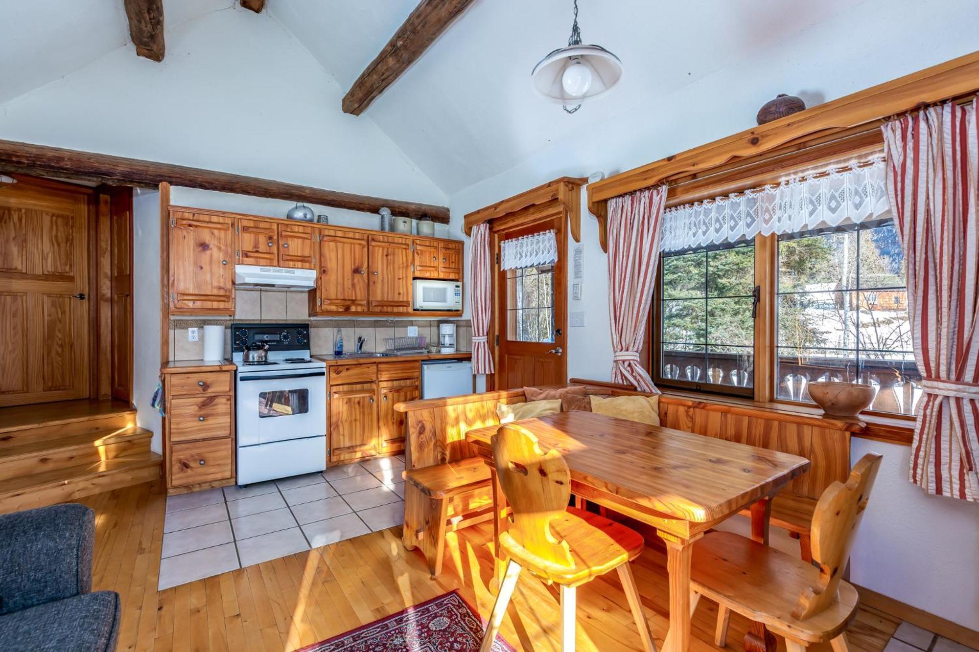 Nakiska Ranch Villa Clearwater Exterior photo